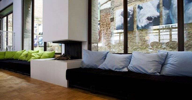 هتل Banks Antwerp