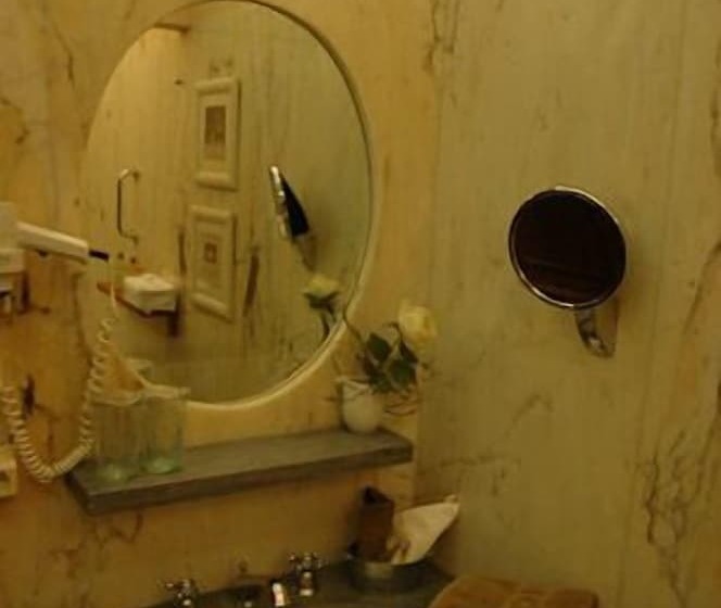 Hotel Guest House Huyze Die Maene