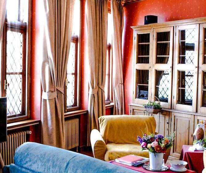 Hotel Guest House Huyze Die Maene