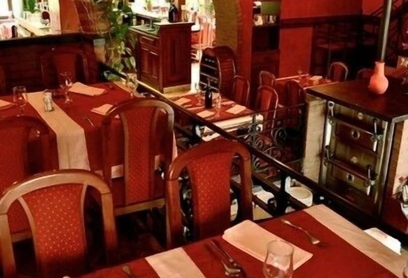 هتل Il Castellino