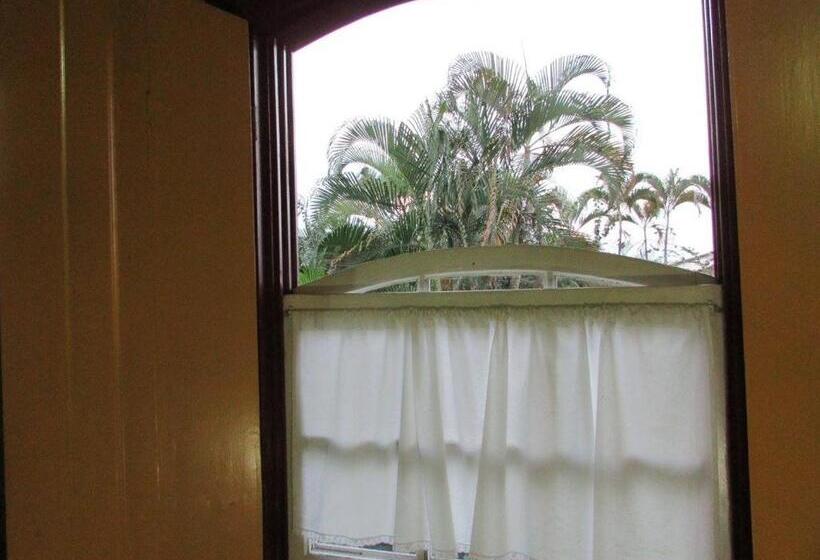 Otel Pousada Solar Do Algarve Em Paraty Há 5 Minutos Do Centro Histórico