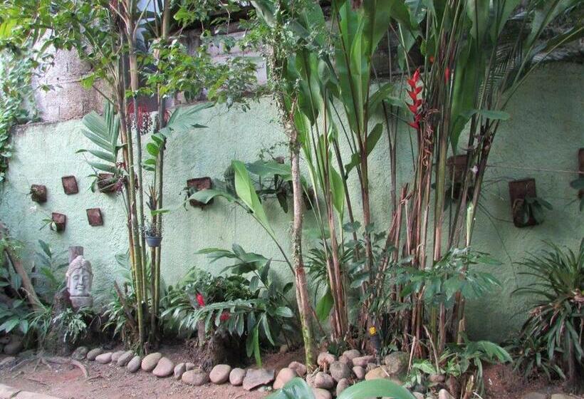 Otel Pousada Solar Do Algarve Em Paraty Há 5 Minutos Do Centro Histórico