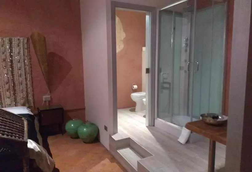 هتل Residenza Ottoetti