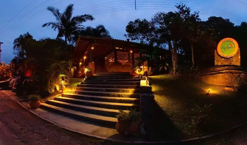 ホテル Resort Refugio Do Estaleiro