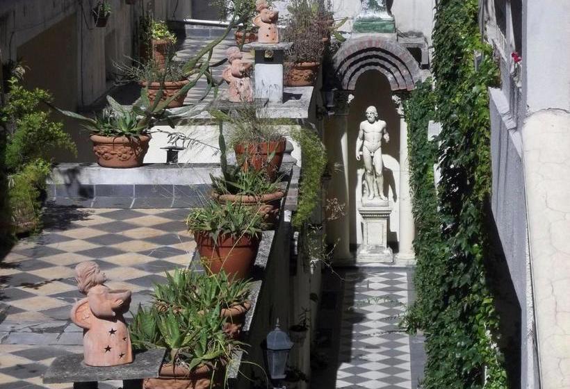 هتل Santa Maria De La Salud