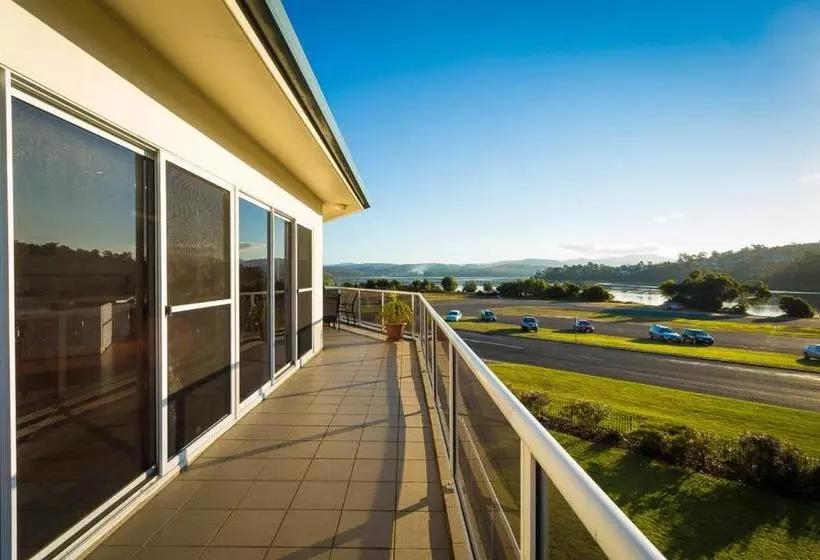 ホテル Waterview Luxury Apartments