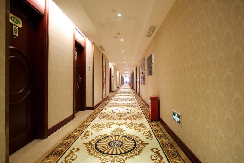 Vienna Hotel Shenzhen Huazhisha