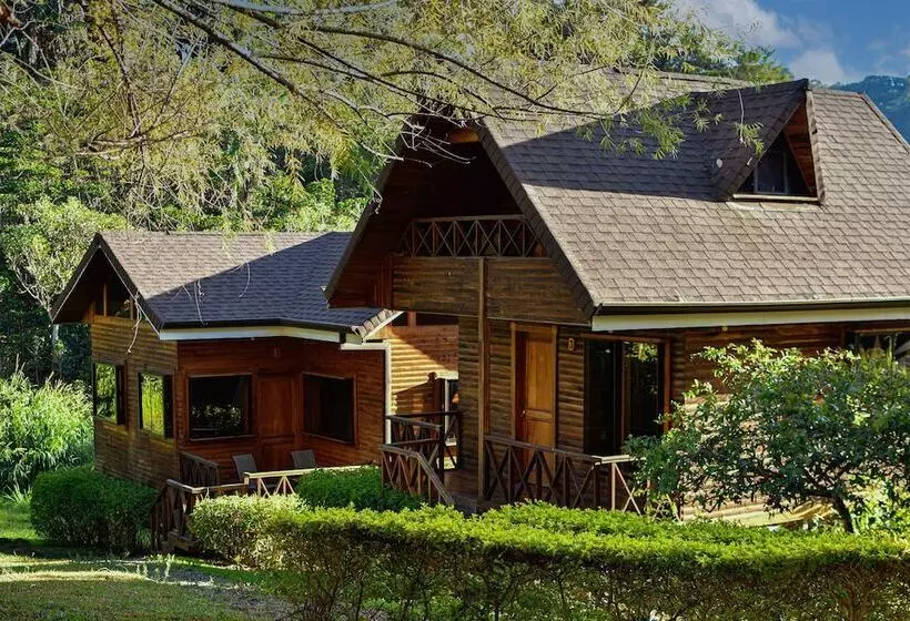 Cabañas La Laguna Lodge