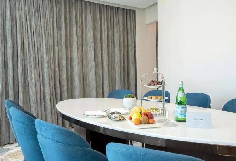 Century Marina Hotel   Lusail