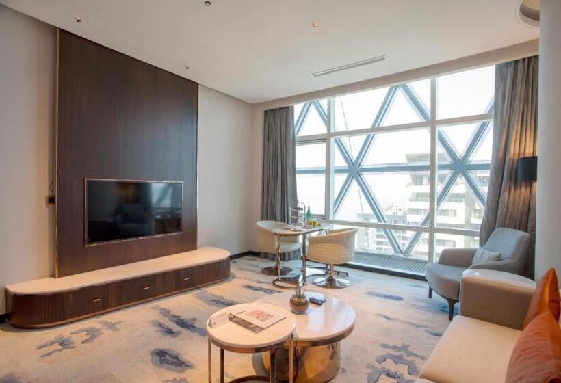 Century Marina Hotel   Lusail