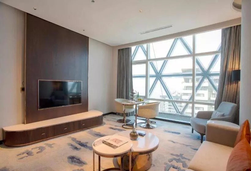 Century Marina Hotel   Lusail