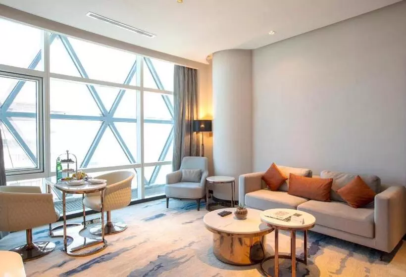 Century Marina Hotel   Lusail