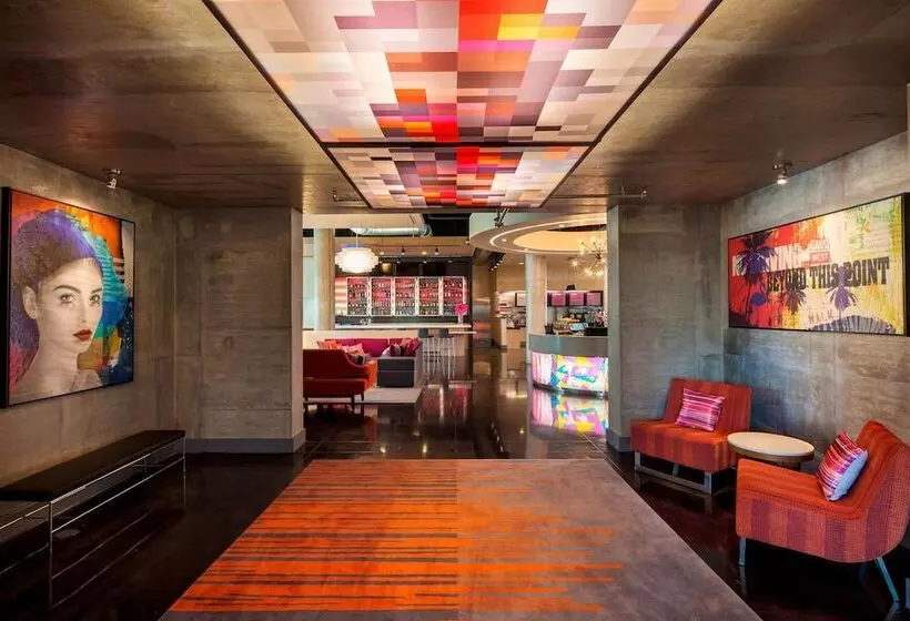 ホテル Aloft Sarasota