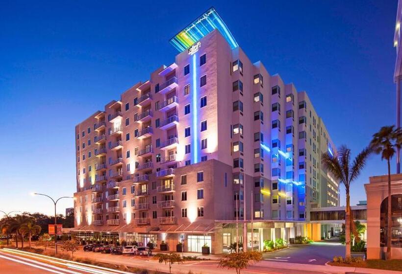 בית מלון כפרי Aloft Sarasota
