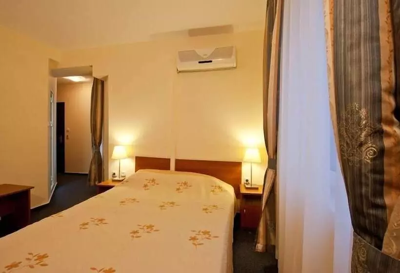 Hotel Cheap