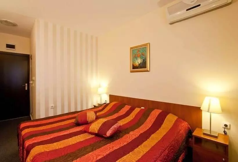 Hotel Cheap