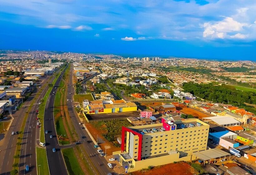 ホテル Ibiza Plaza