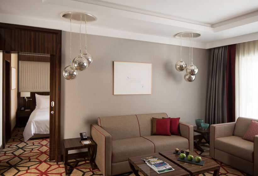 Dusit D2 Kenz Hotel Dubai