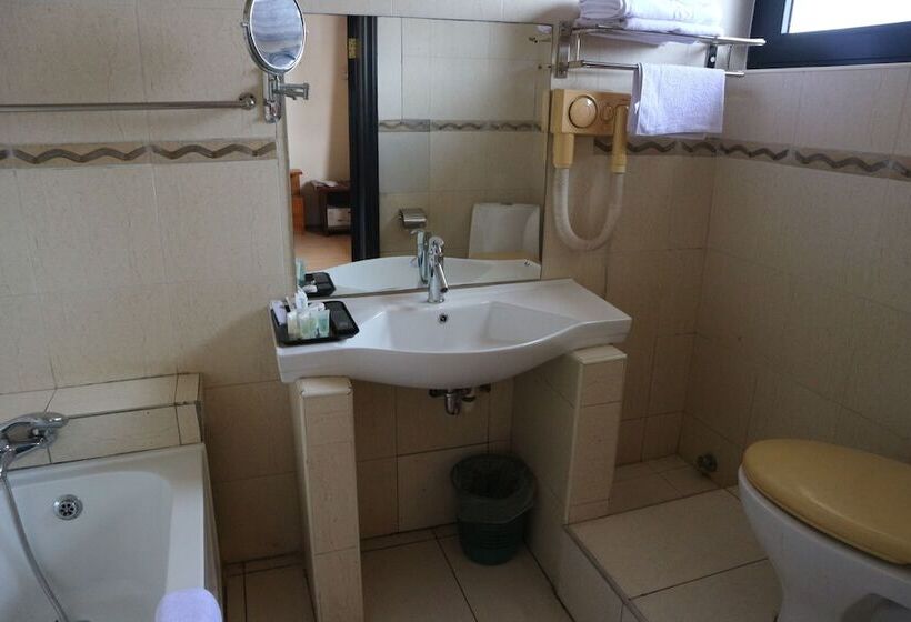 בית מלון כפרי El Elyon