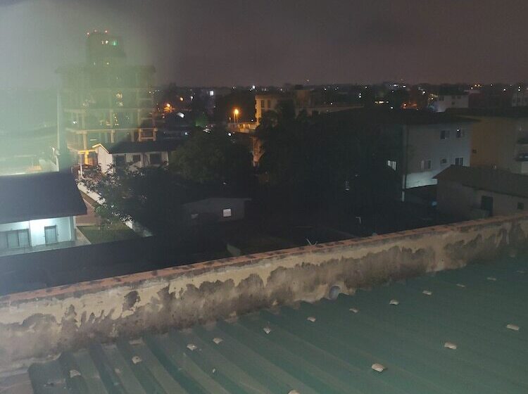 בית מלון כפרי El Elyon