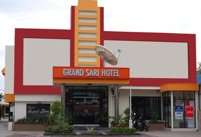 ホテル Grand Sari