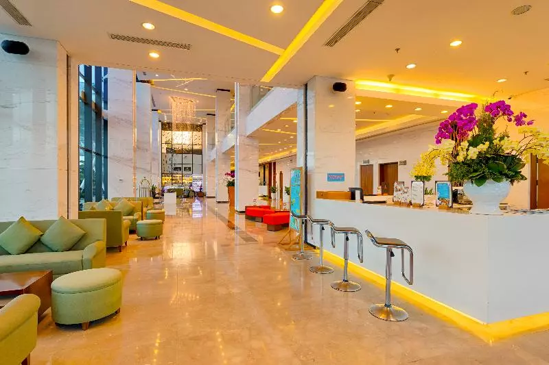 Grand Tourane Hotel Da Nang