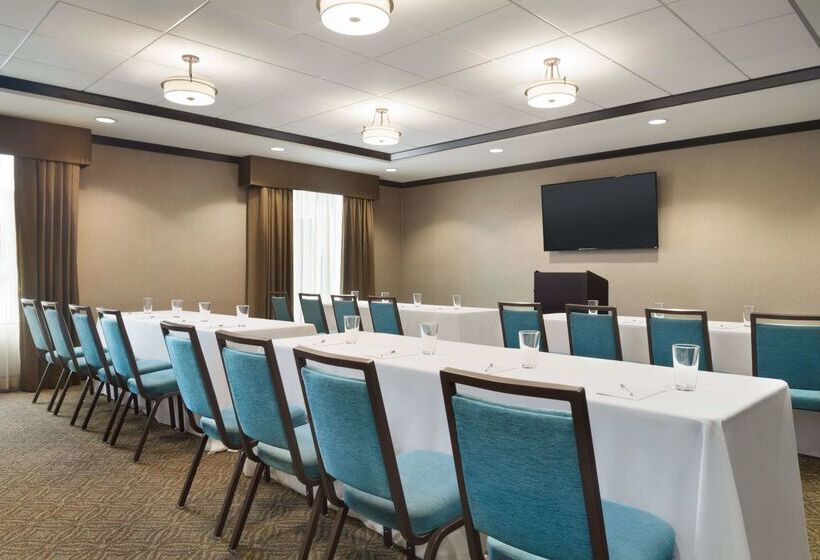 فندق Hampton Inn Elko