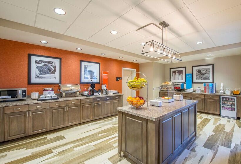 فندق Hampton Inn & Suites Phoenix East Mesa