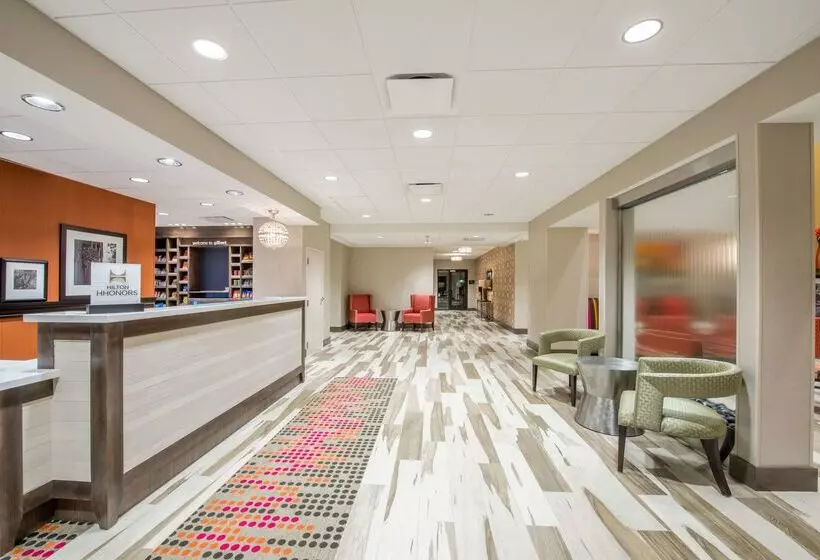 ホテル Hampton Inn & Suites Phoenix East Mesa