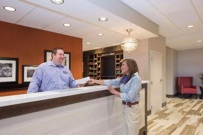 ホテル Hampton Inn & Suites Phoenix East Mesa