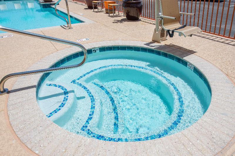 فندق Hampton Inn & Suites Phoenix East Mesa