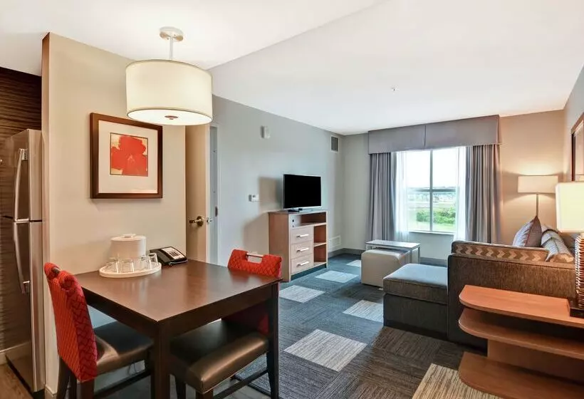 ホテル Homewood Suites By Hilton Techridge Parmer @ I 35