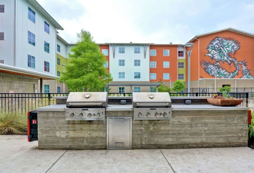 Otel Homewood Suites By Hilton Techridge Parmer @ I 35