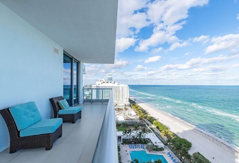 Отель Monte Carlo Miami Beach