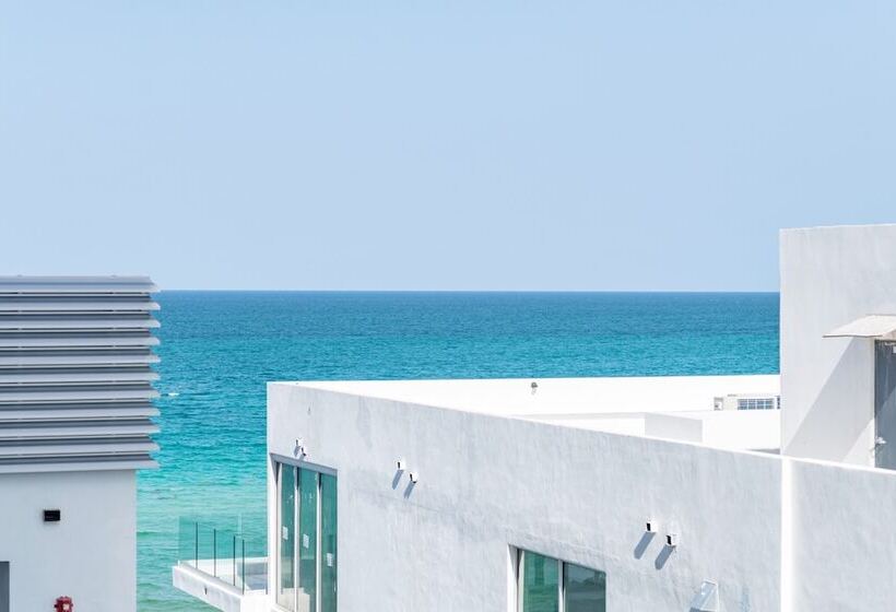 Отель Monte Carlo Miami Beach