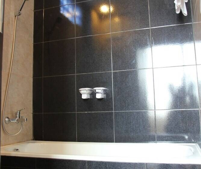 ホテル Roditha Banjarbaru