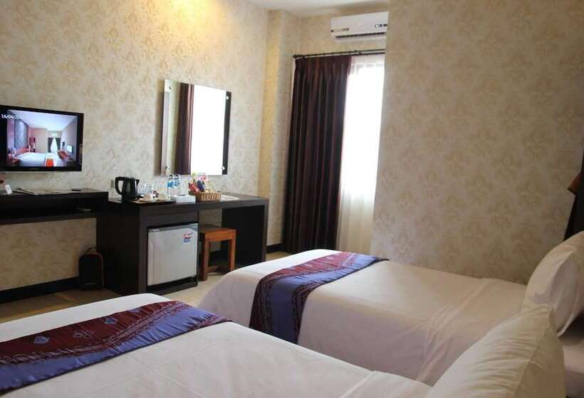 ホテル Roditha Banjarbaru