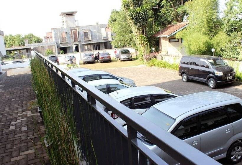 هتل Setra Priangan Guesthouse