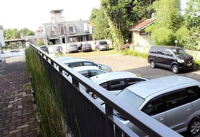 Hotel Setra Priangan Guesthouse
