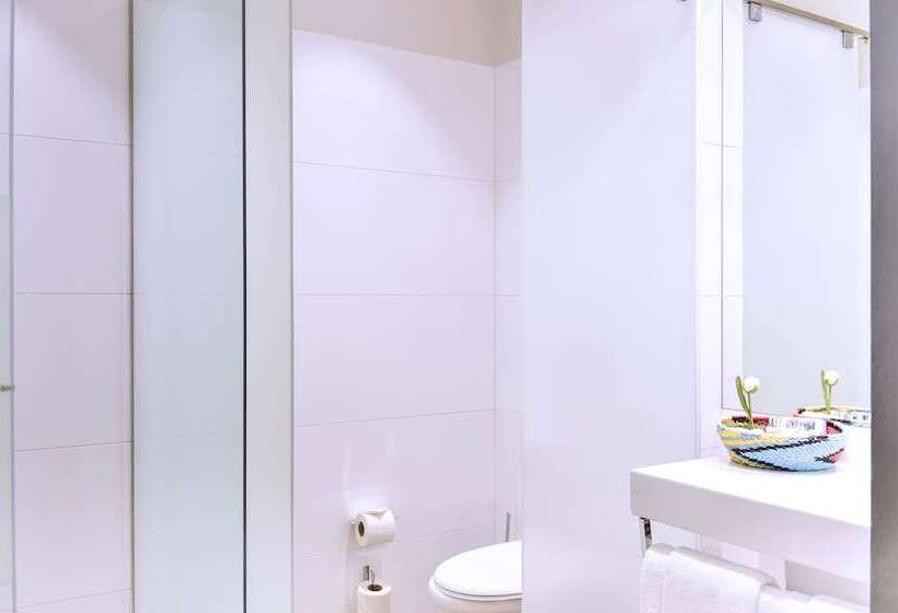 هتل The Editory House Ribeira Porto