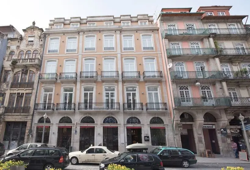 هتل The Editory House Ribeira Porto