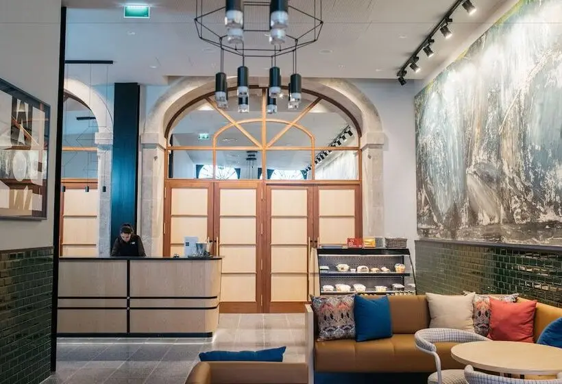 هتل The Editory House Ribeira Porto