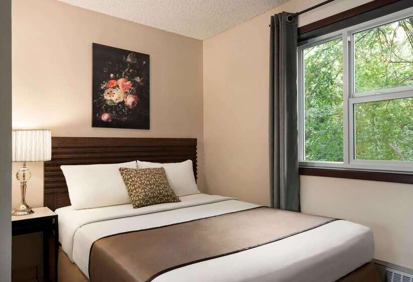 בית מלון כפרי Thriftlodge Edmonton