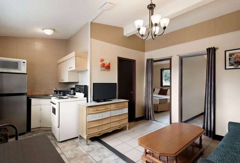 בית מלון כפרי Thriftlodge Edmonton