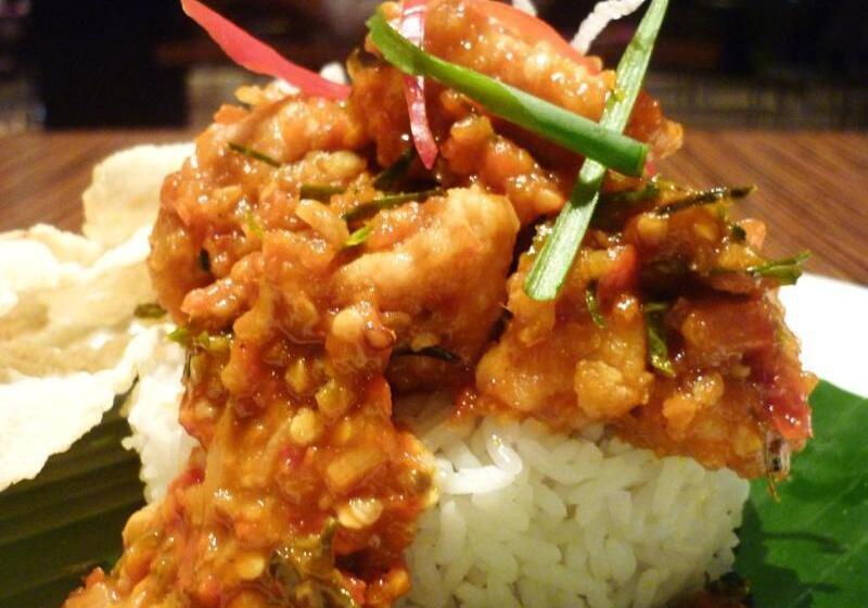 Orchardz Hotel Ayani