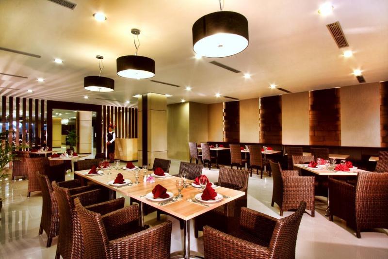 Orchardz Hotel Ayani