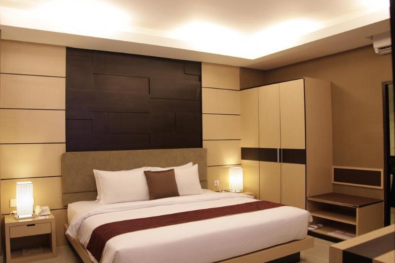 Orchardz Hotel Ayani