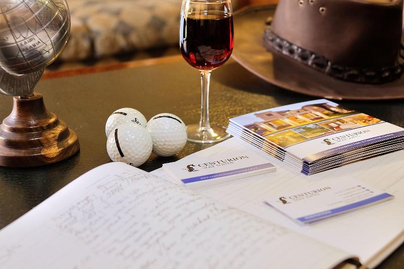 Пансион Centurion Golf Suites Boca Walk