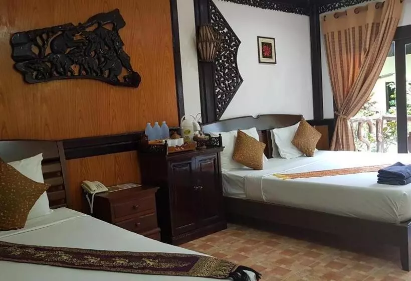 Lomakeskus Paradise Pearl Bungalows