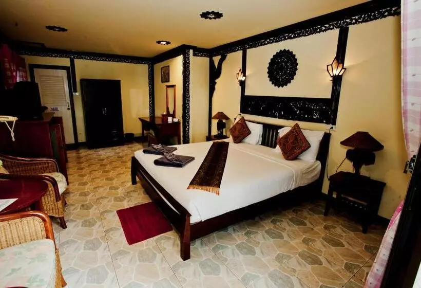 Lomakeskus Paradise Pearl Bungalows